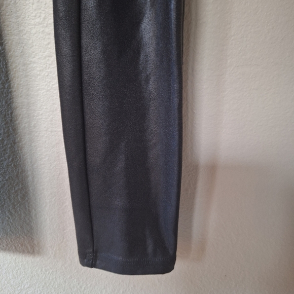 Spanx Womens Black Faux Leather Leggings Size M - Picture 4 of 5